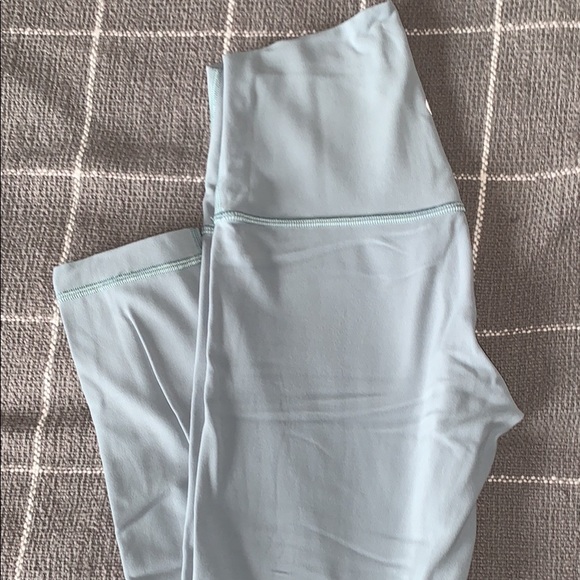 Blue Cast Lululemon Align - Picture 1 of 4